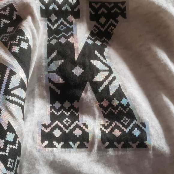 5/$25 Like New! Pink nightshirt - Picture 4 of 8